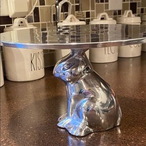 Silver plated Rabbit Cake Stand. FREE SHIPPING!!